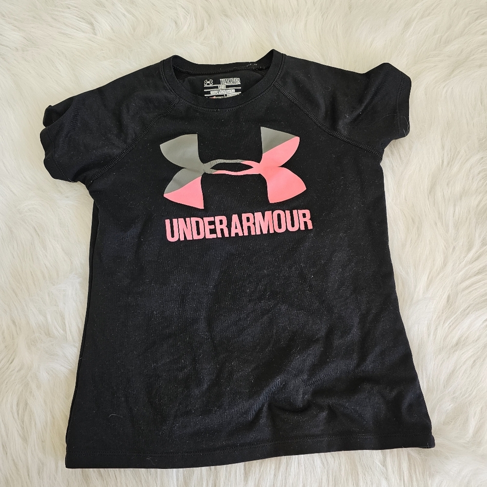 Under Armour girls size S/M